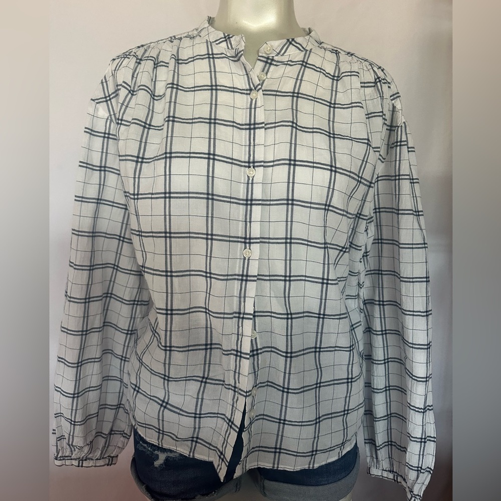 GAP White and Black Plaid Shirt - Picture 2 of 7